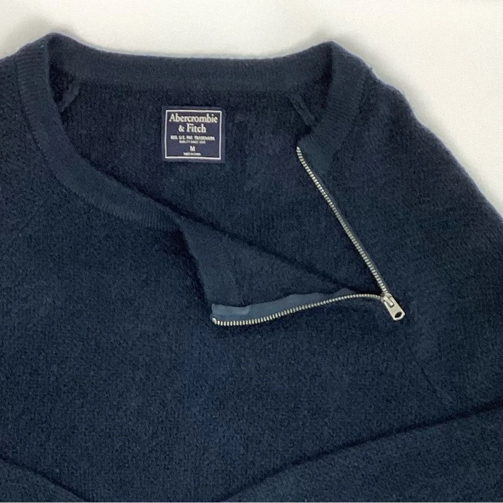 Abercrombie & Fitch size medium